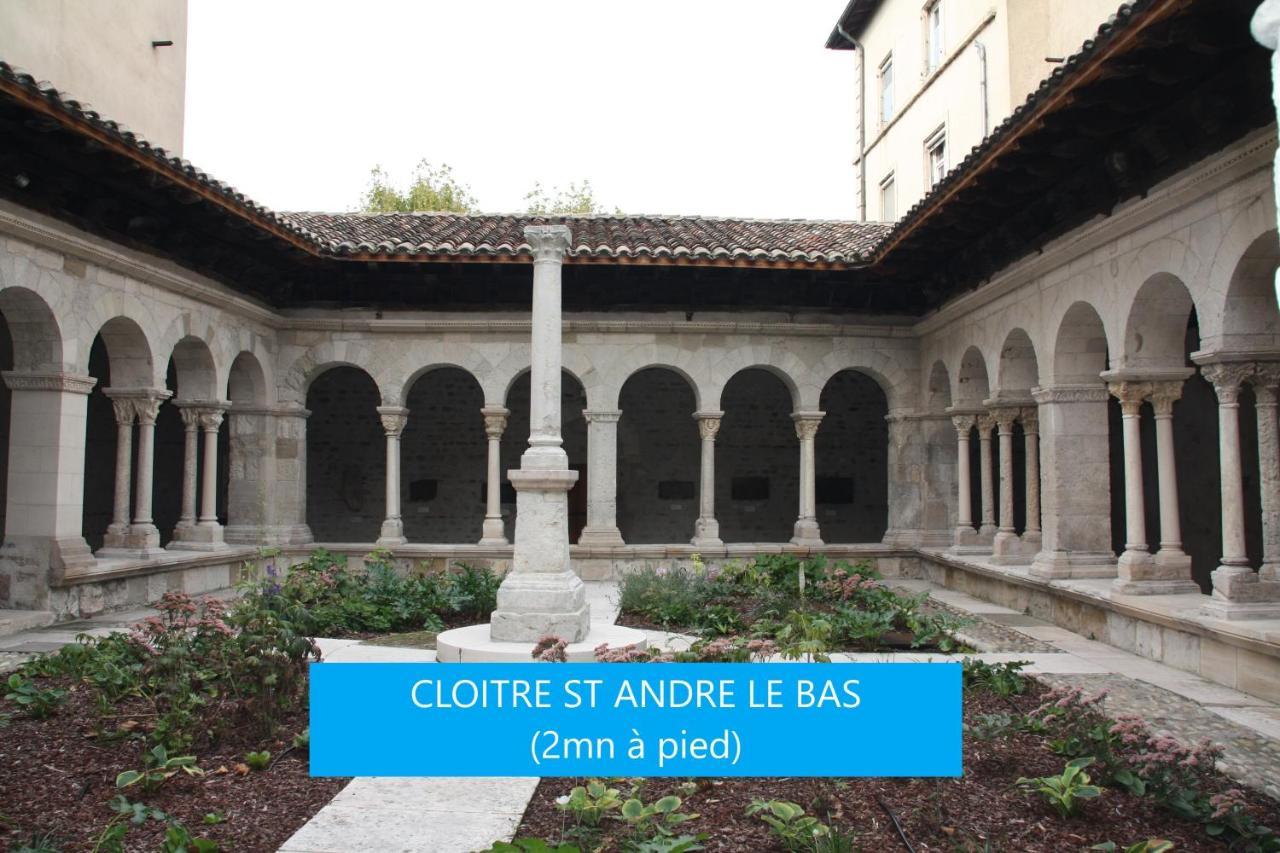 Appartement Netflix Centre De Vienne Pres De Lyon Exterior photo